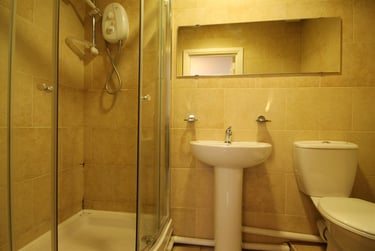 3 bed flat, 5 70 St Andrews Street, Newcastle Upon Tyne, Newcastle, NE15SF - Image 5